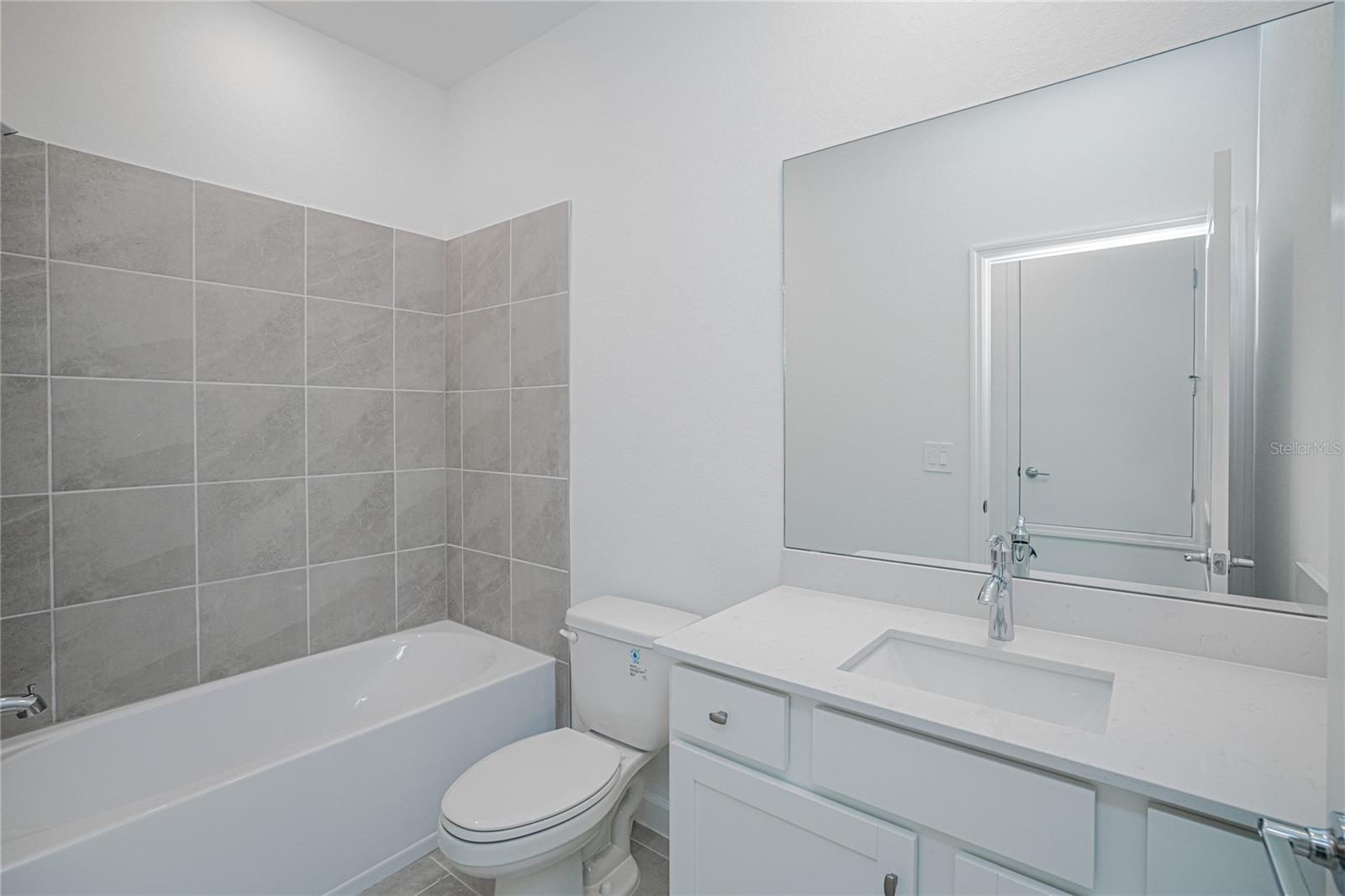 13314 Grassmere Ct Property Photo 22