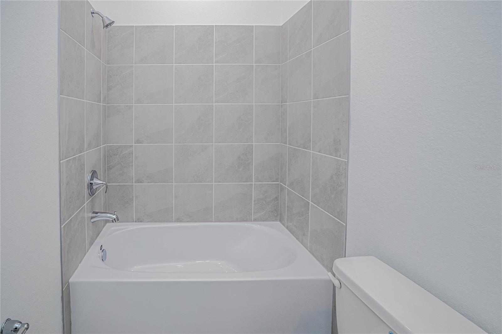 13314 Grassmere Ct Property Photo 23