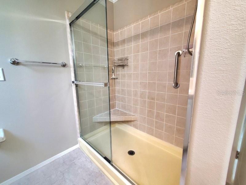 14 Freeman Ave Property Photo 25