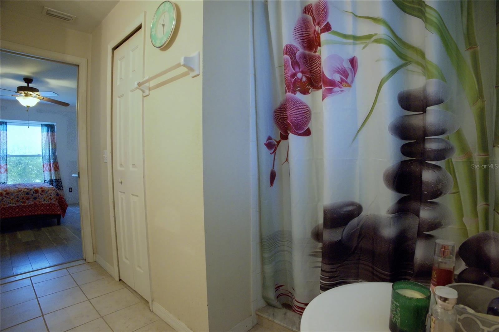 4621 Eldron Property Photo 5