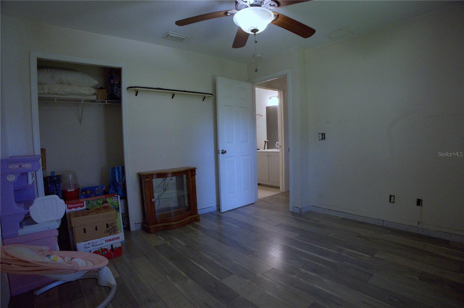 4621 Eldron Property Photo 17