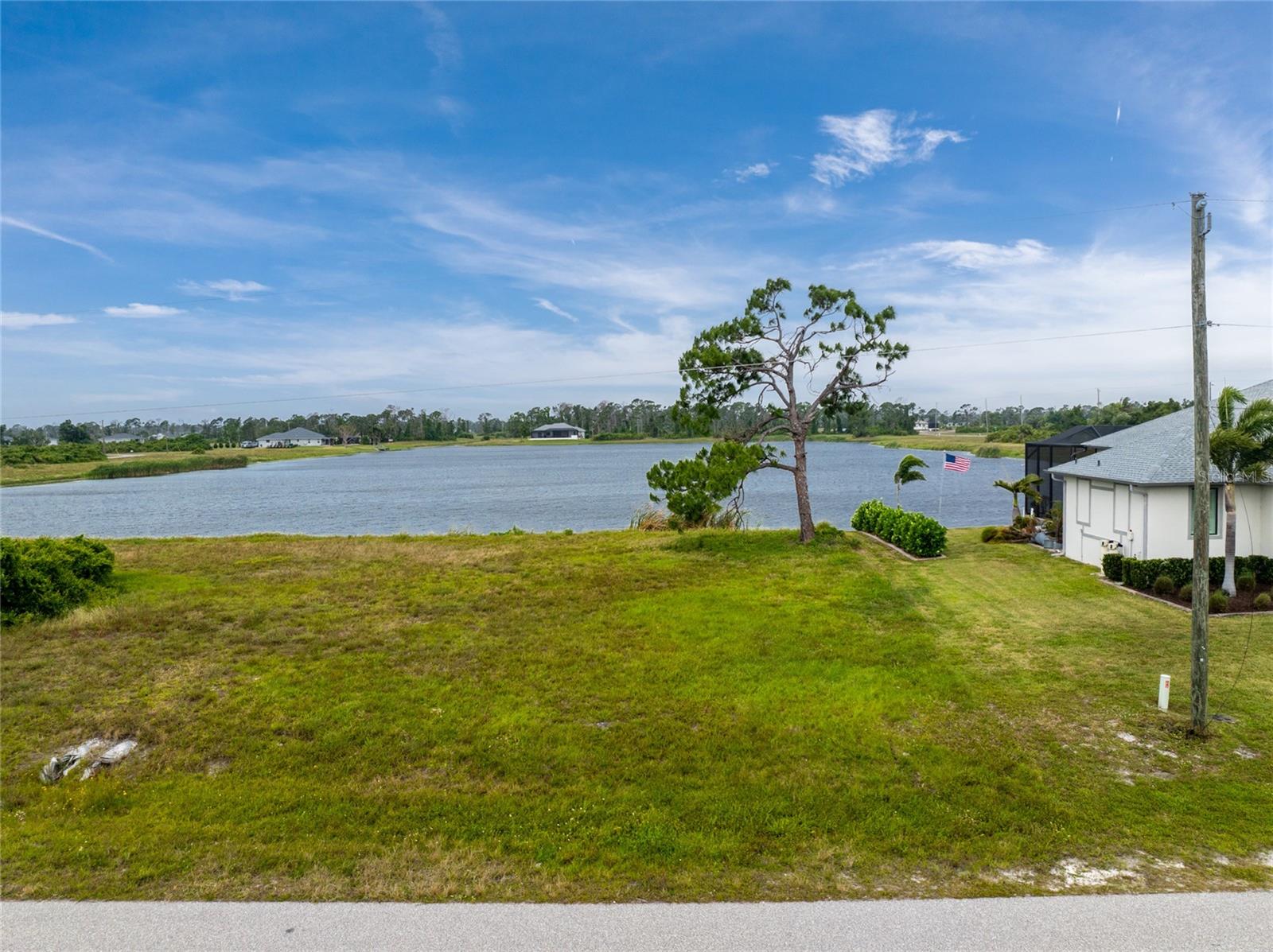 70 Brig Cir E Property Photo 6