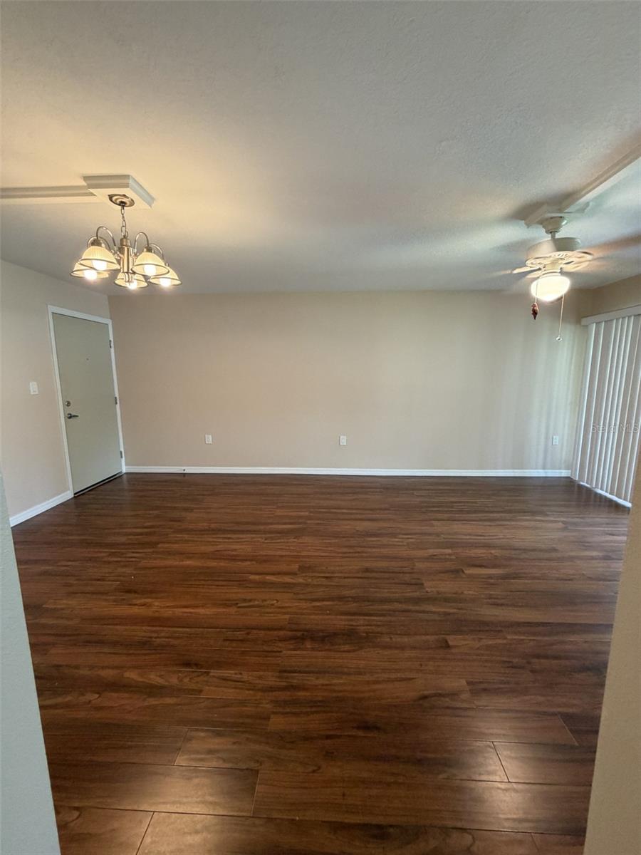 C7528559 Property Photo 5