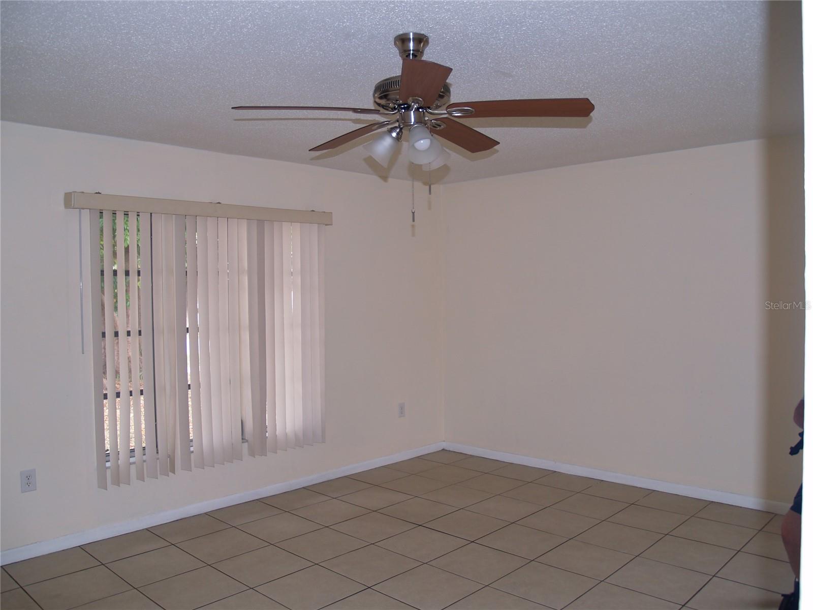 21306 Stillwater Ave Property Photo 3