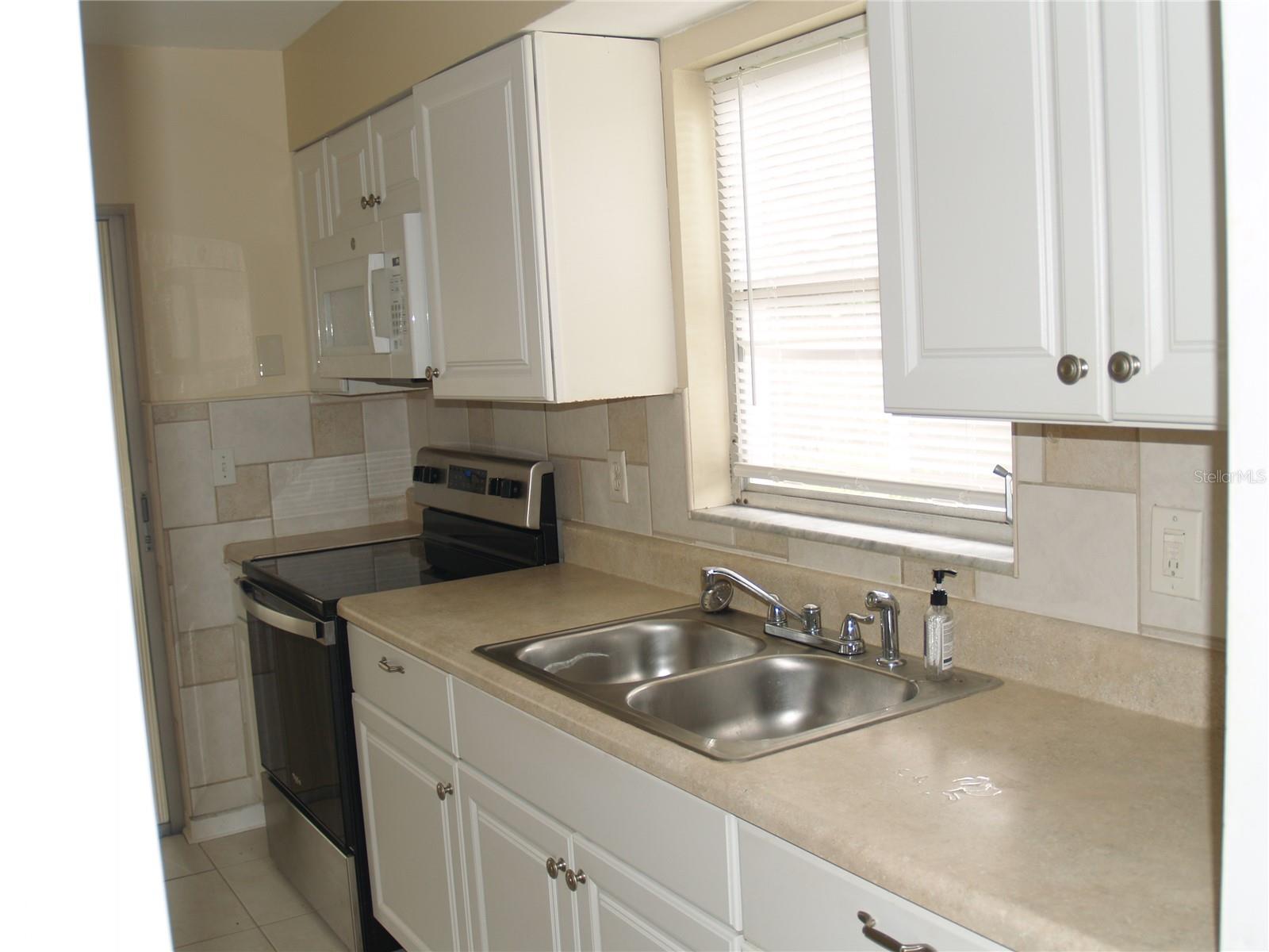21306 Stillwater Ave Property Photo 27