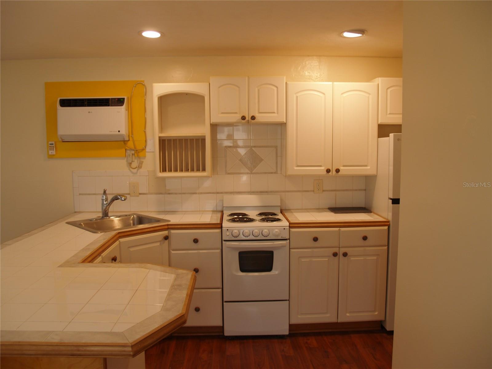 21306 Stillwater Ave Property Photo 48