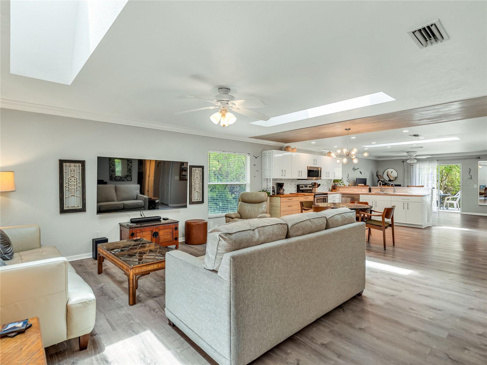 15509 Alsace Cir Property Photo 10