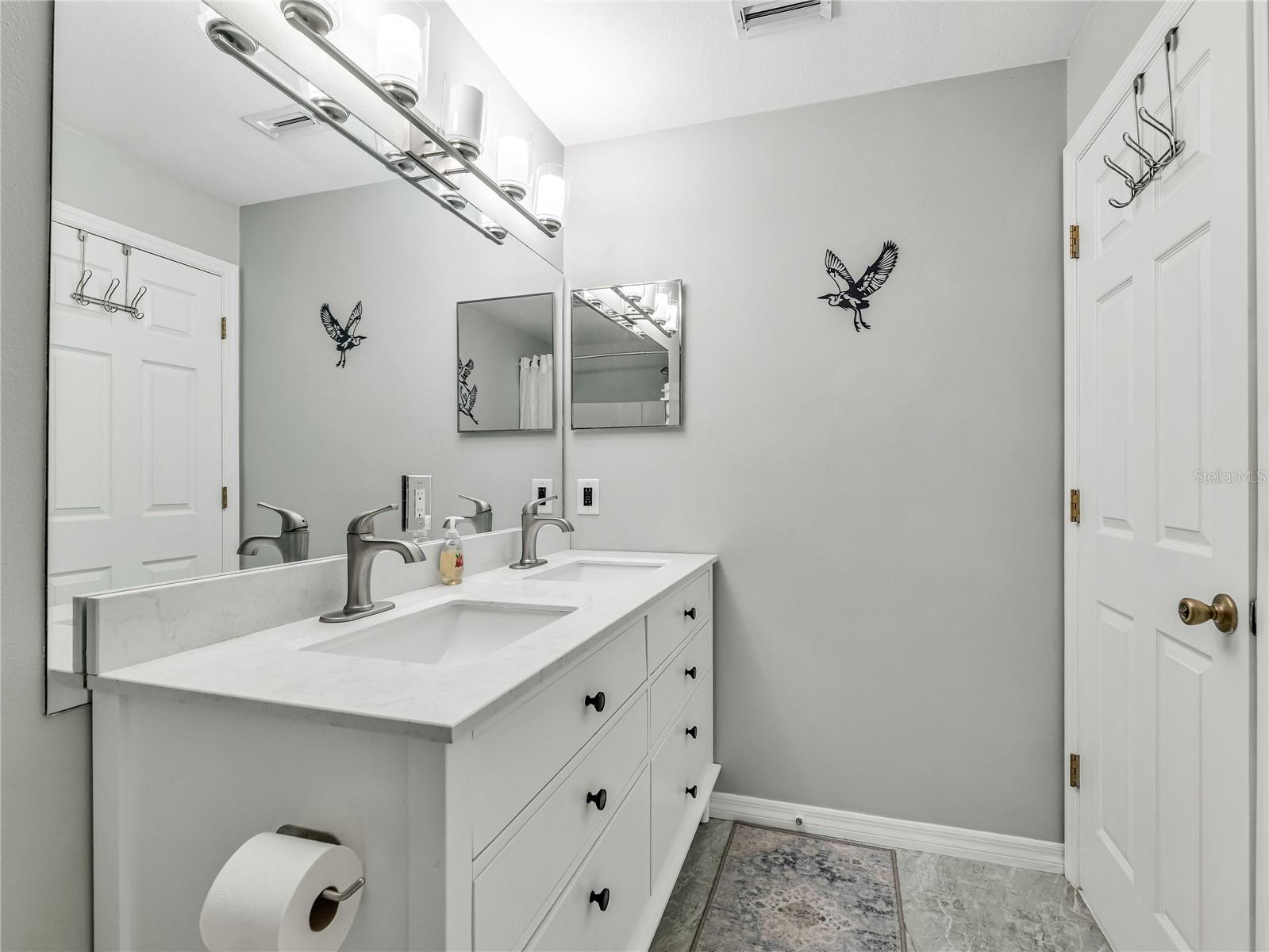15509 Alsace Cir Property Photo 39