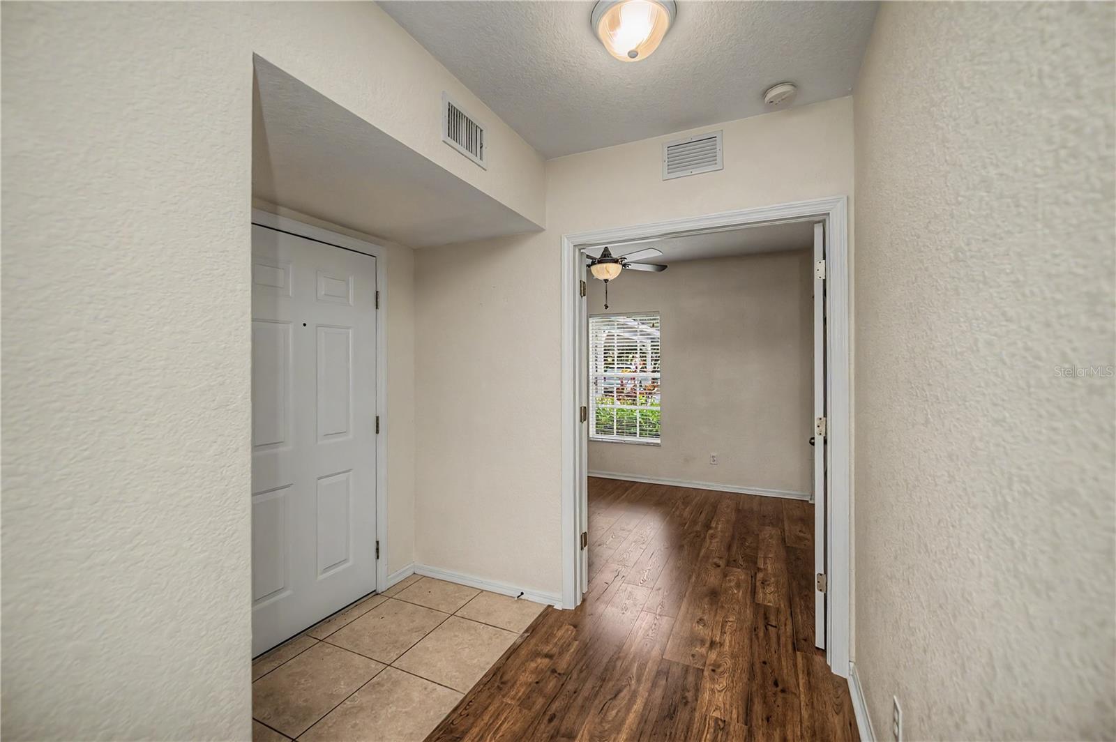 19355 Water Oak Dr #101 Property Photo 10