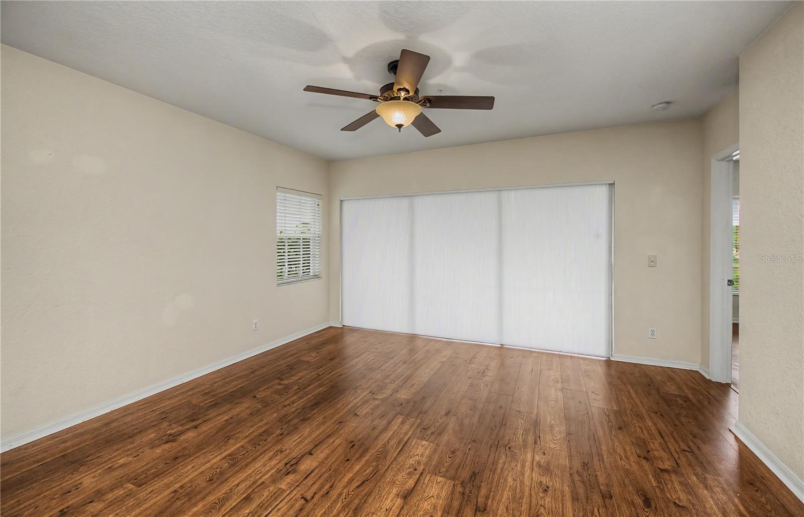 19355 Water Oak Dr #101 Property Photo 18