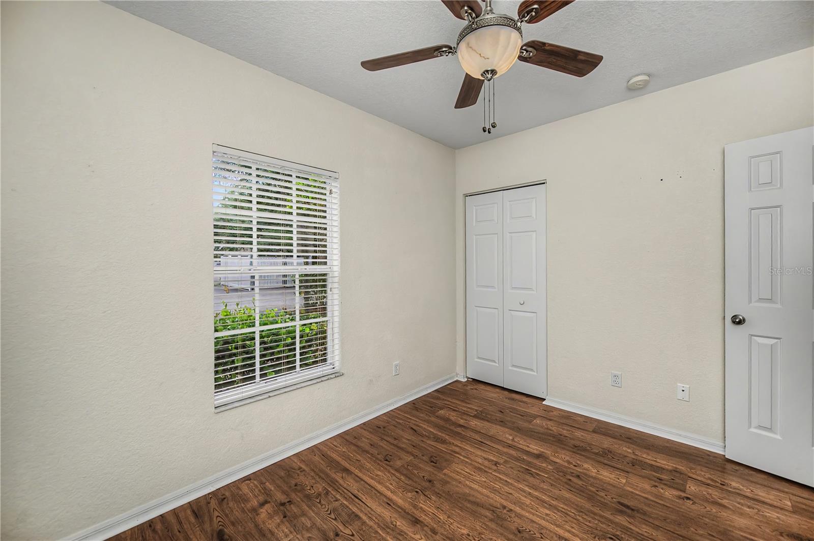 19355 Water Oak Dr #101 Property Photo 20