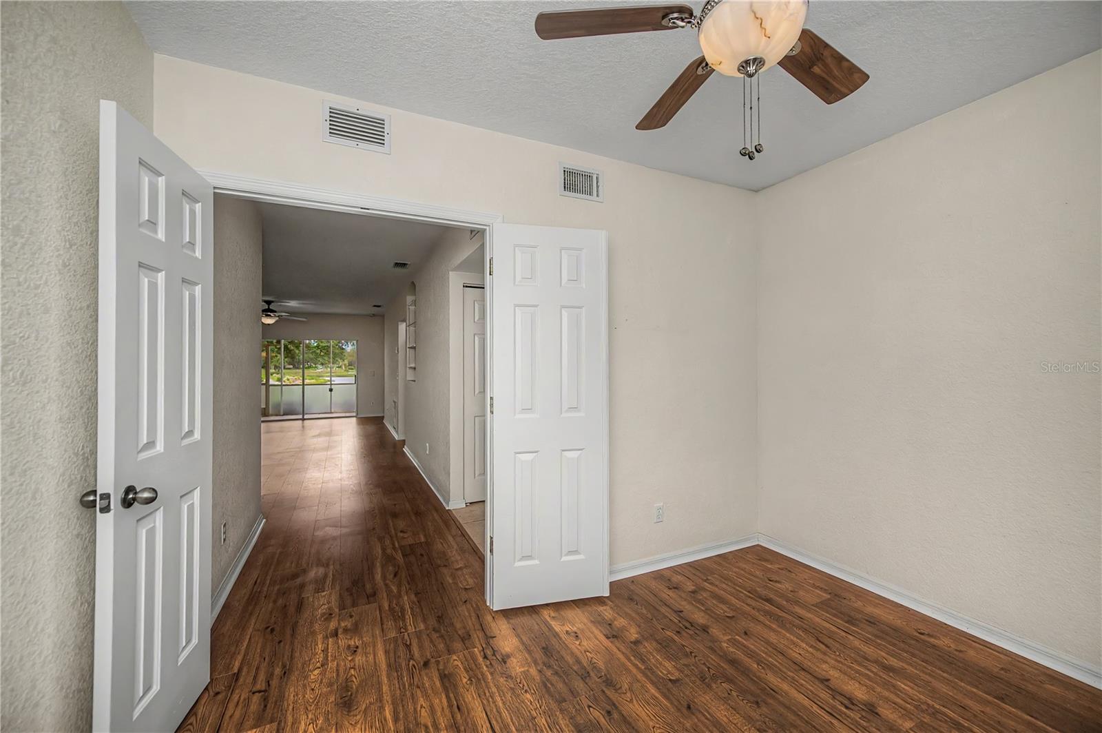 19355 Water Oak Dr #101 Property Photo 22