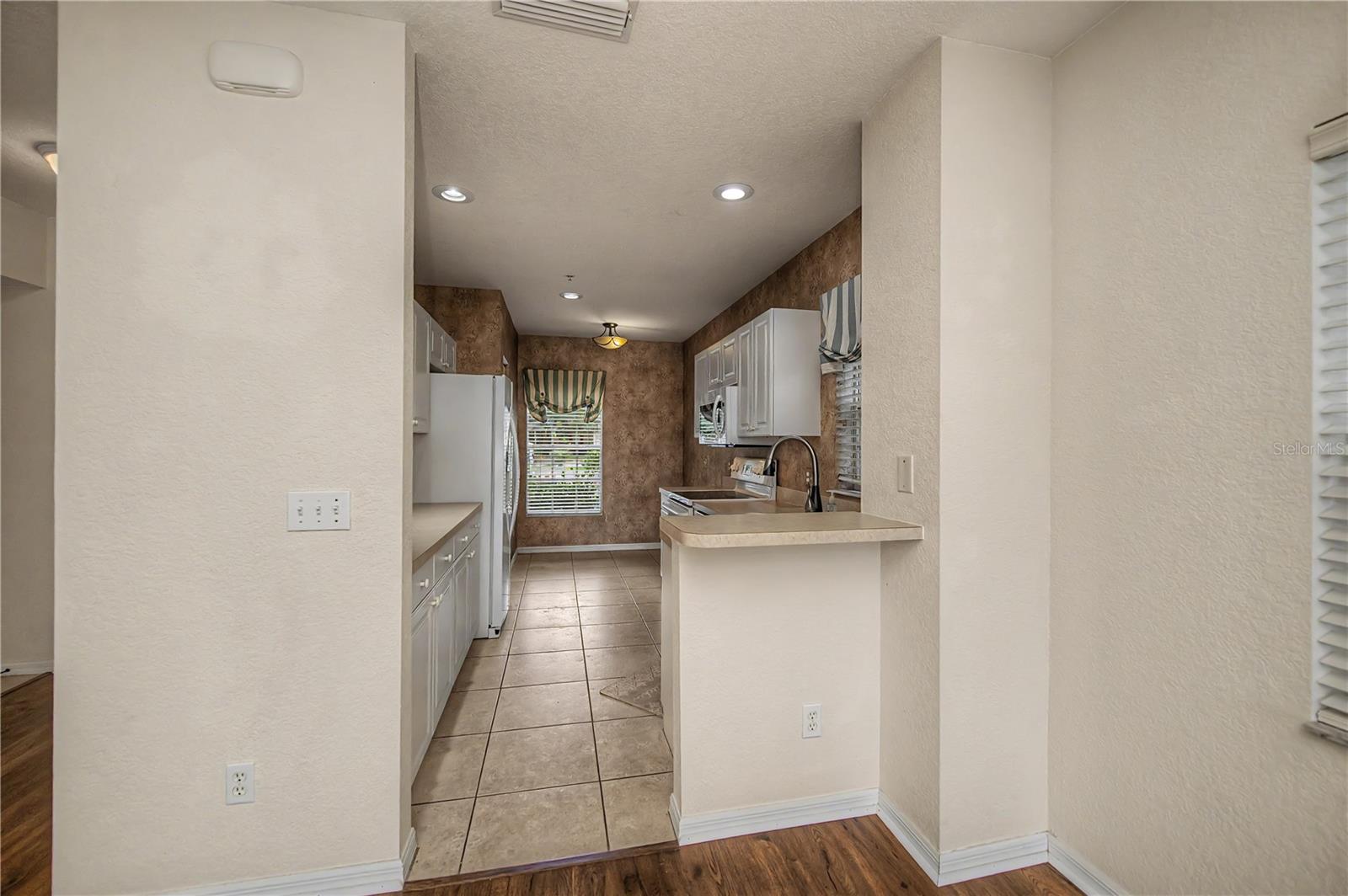 19355 Water Oak Dr #101 Property Photo 25