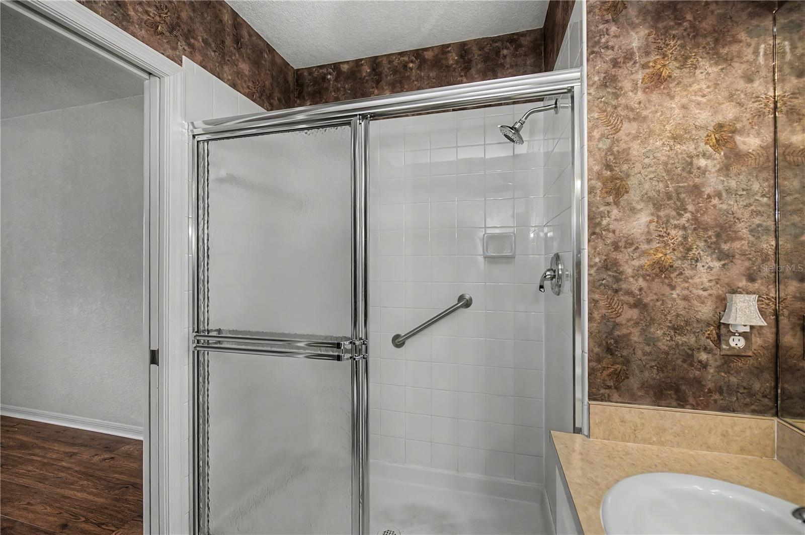 19355 Water Oak Dr #101 Property Photo 39