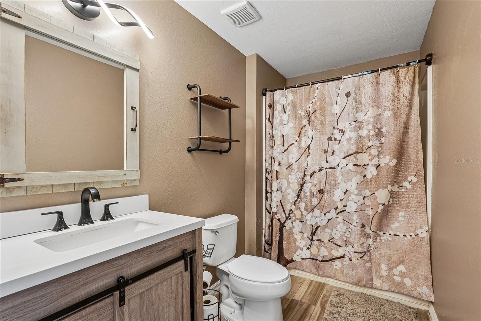 2279 Mistleto Ln Property Photo 27