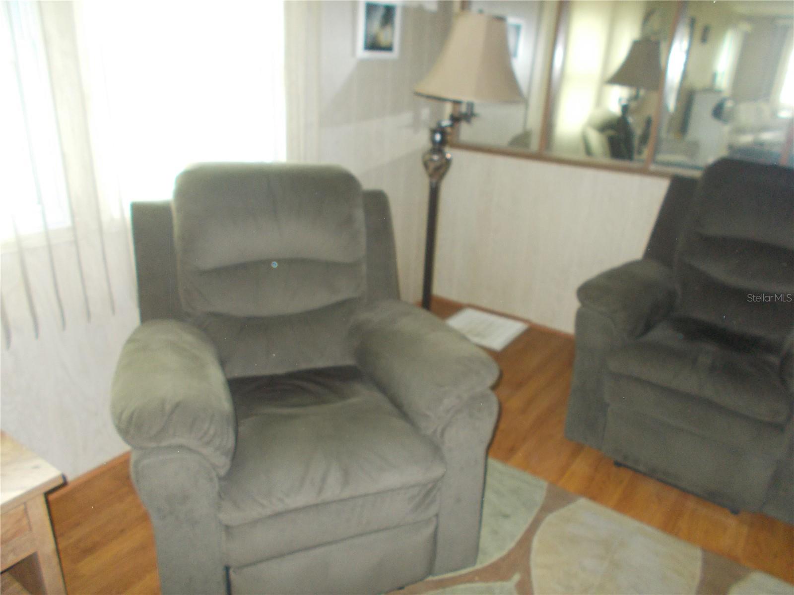 6427 Fleetwood Ct Property Photo 7