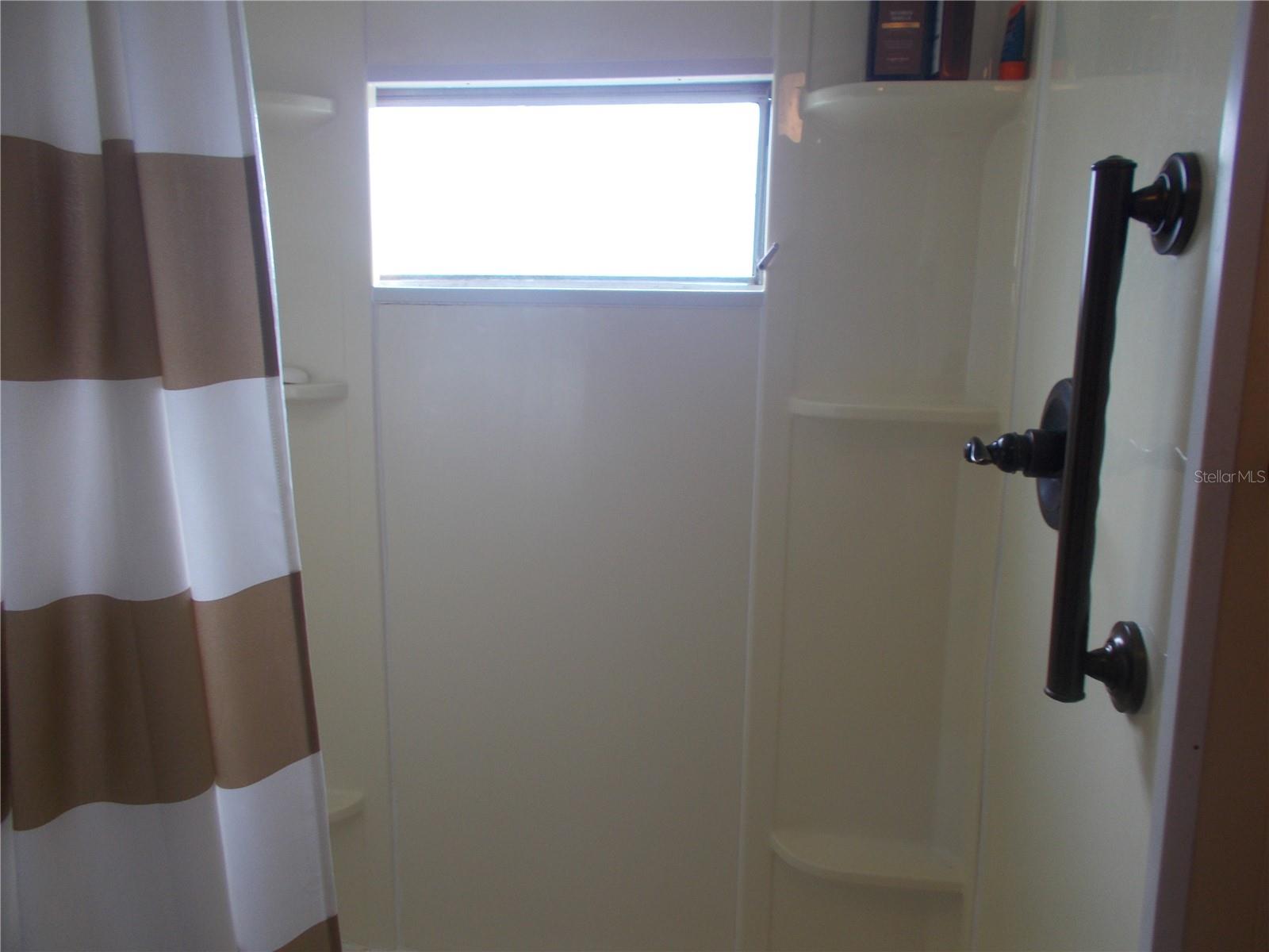 6427 Fleetwood Ct Property Photo 11