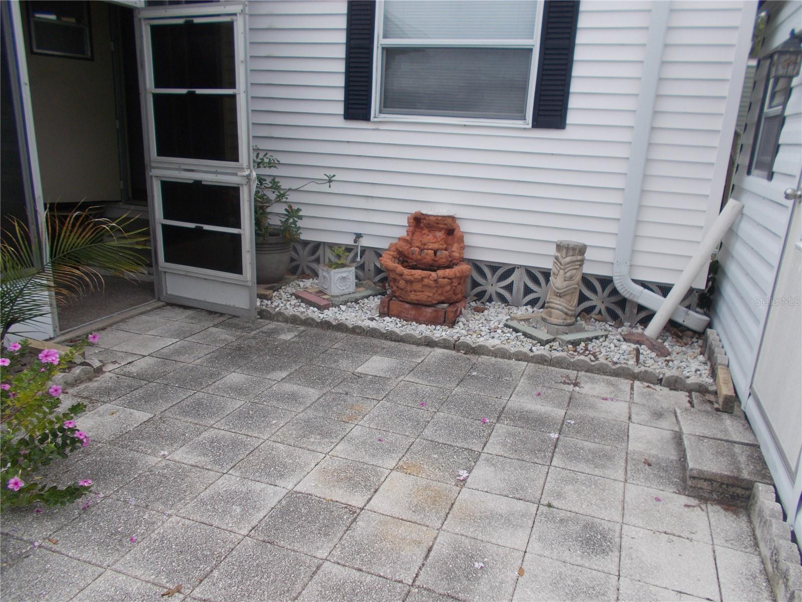 6427 Fleetwood Ct Property Photo 22