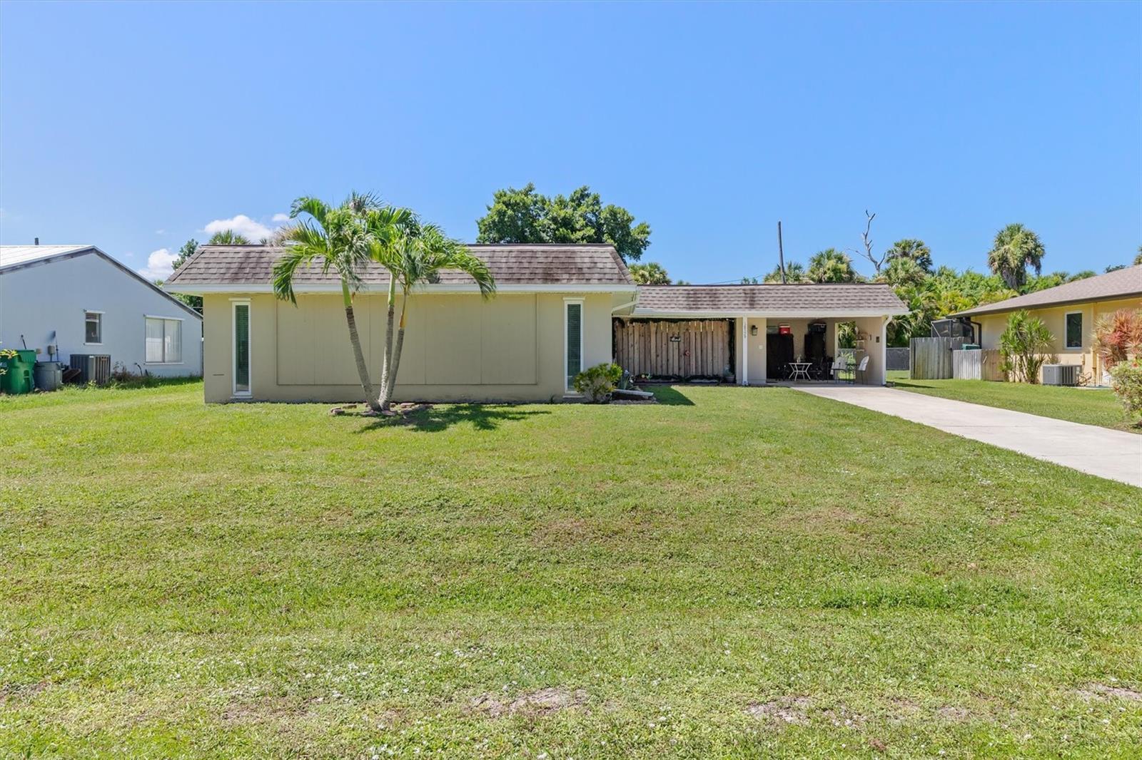 18579 Robinson Ave Property Photo 36