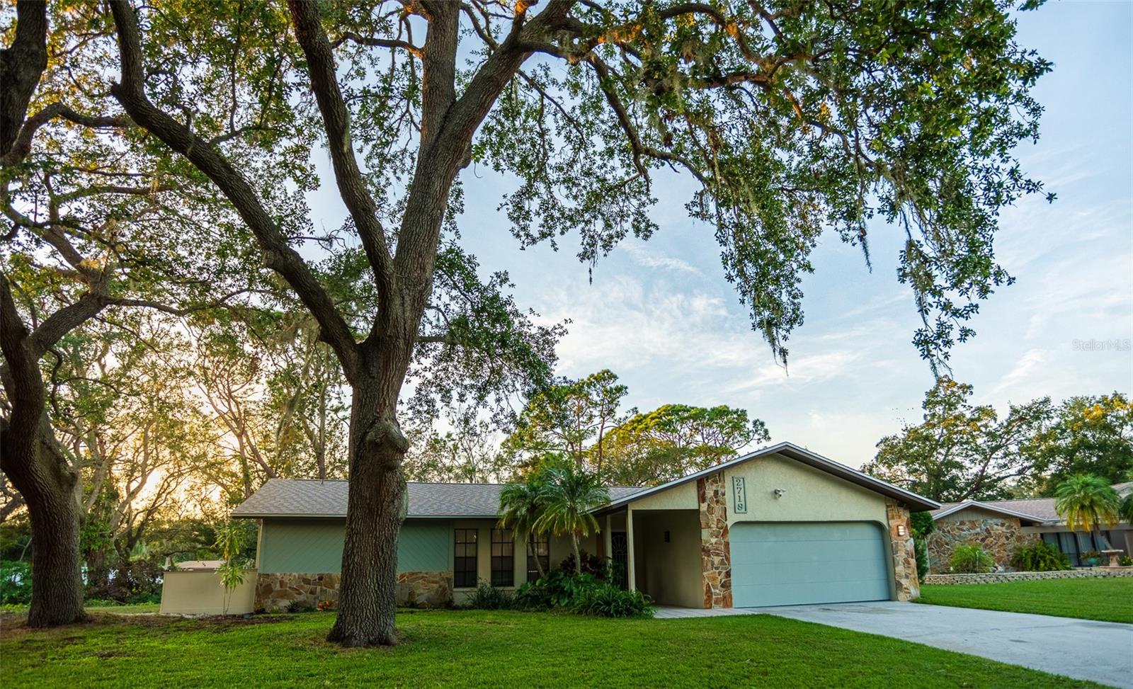 2719 Forest Knoll Dr Property Photo 16