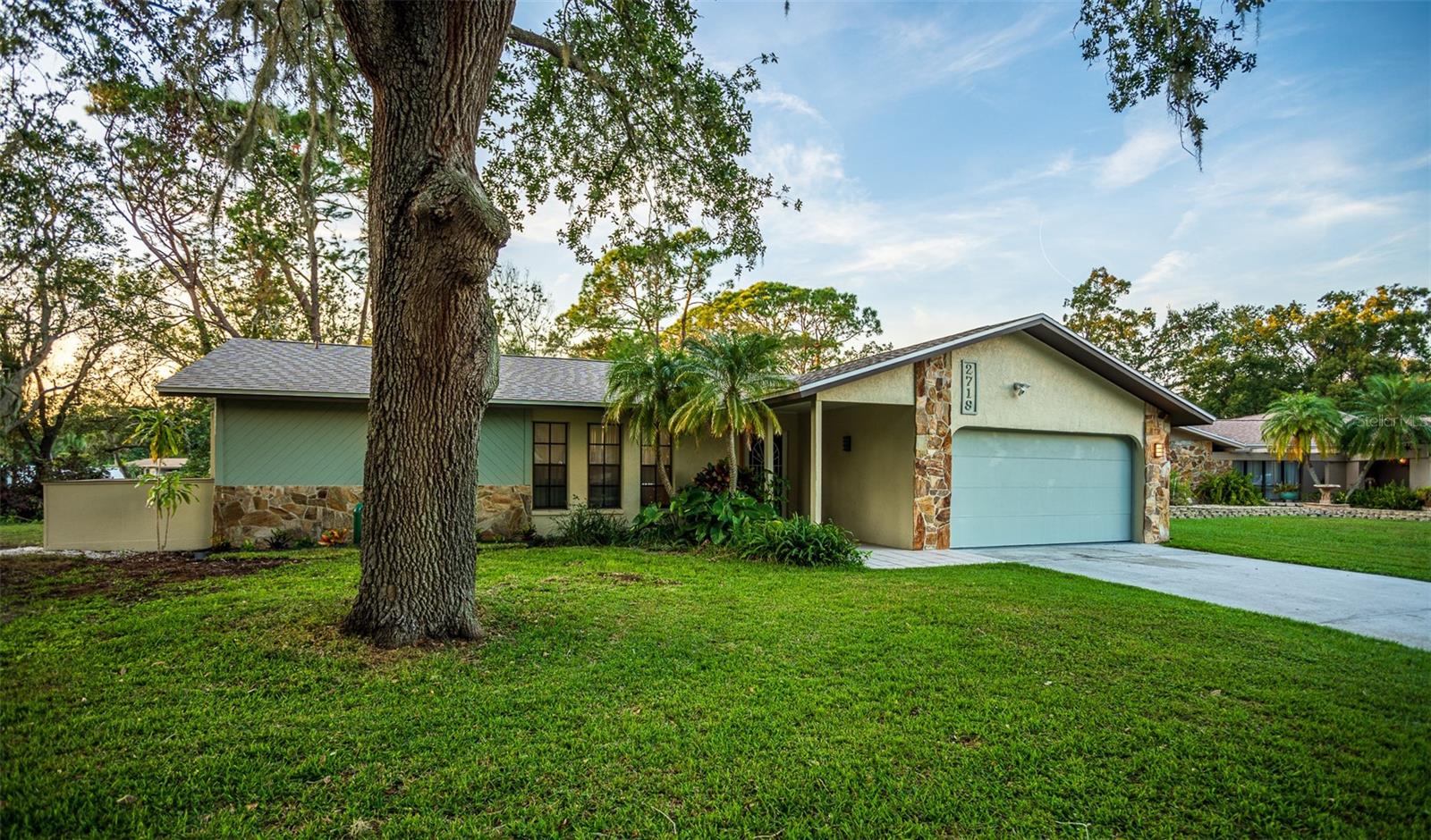 2719 Forest Knoll Dr Property Photo 17