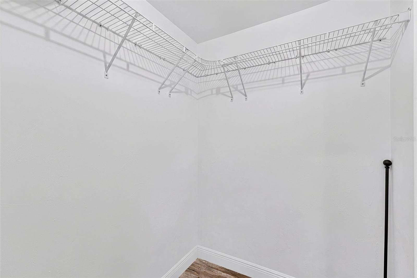 1230 Swan Ct Property Photo 28