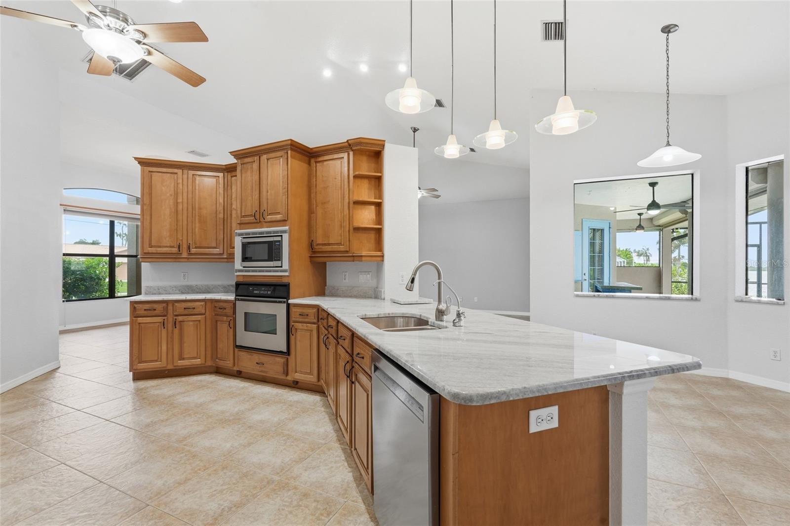 470 Spring Lake Blvd Nw Property Photo 13