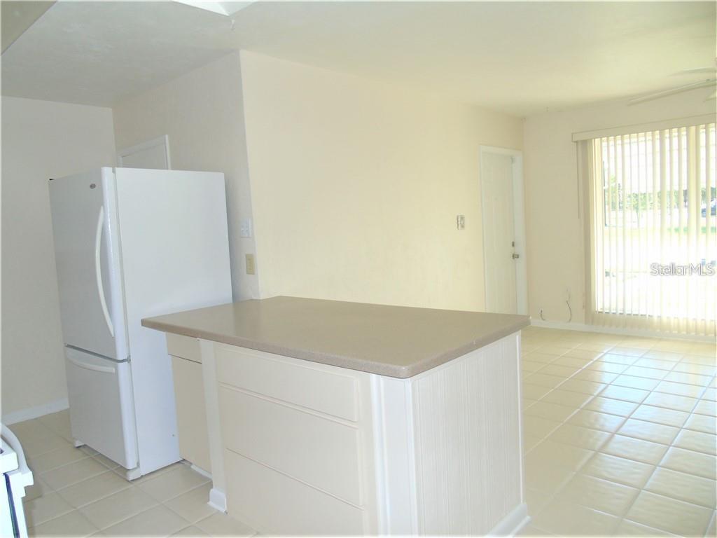 21100 Mcguire Ave Property Photo 9