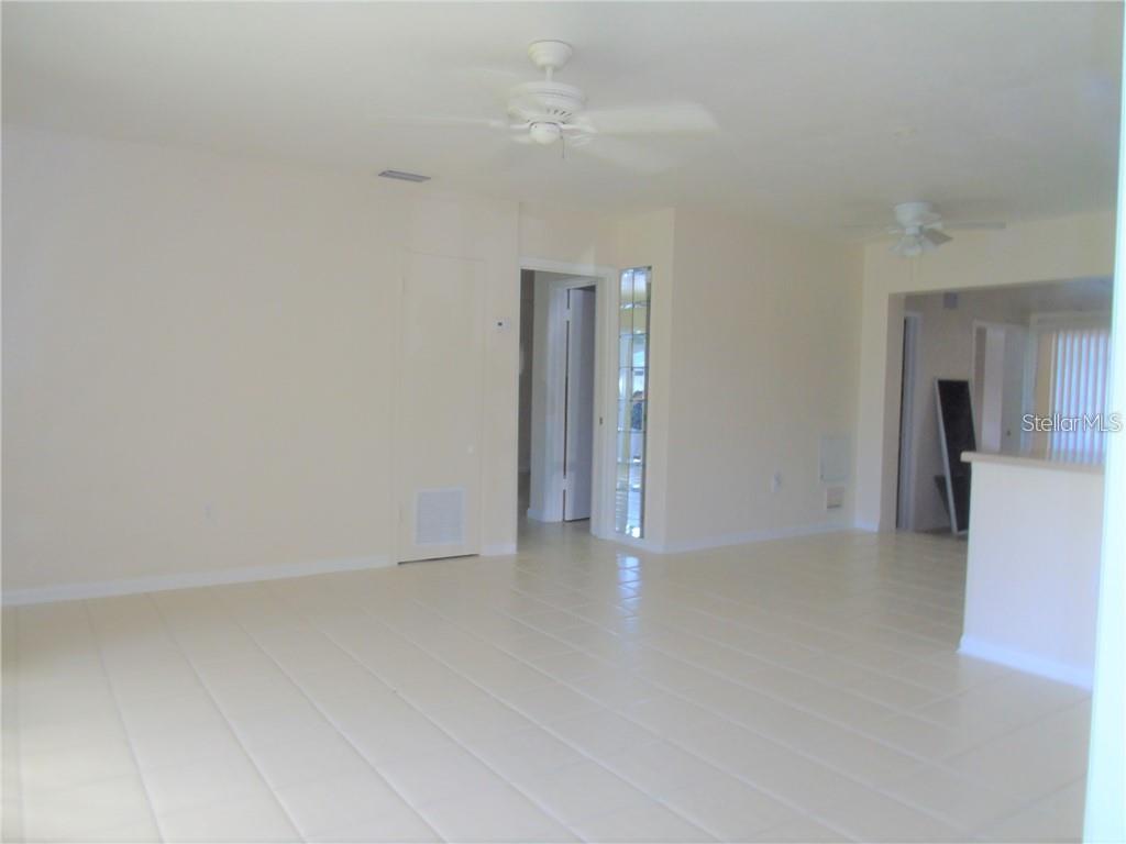 21100 Mcguire Ave Property Photo 17