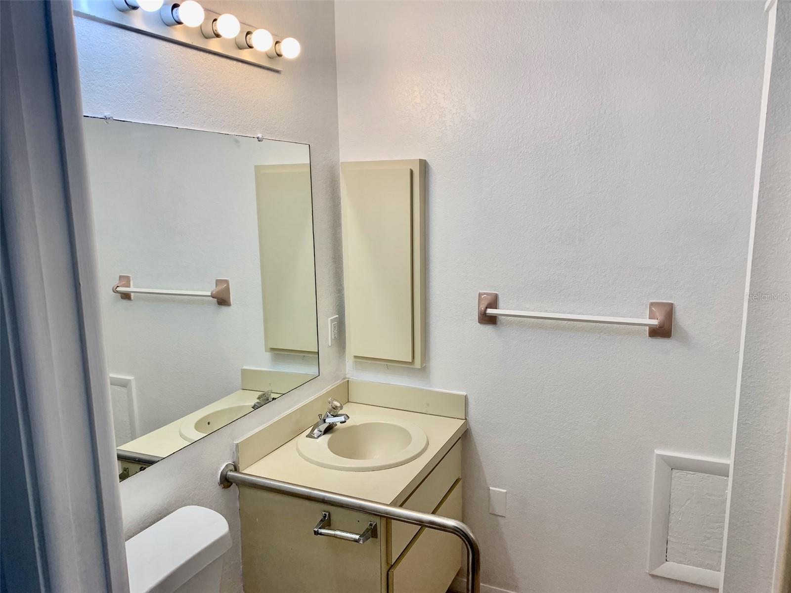 21100 Mcguire Ave Property Photo 53