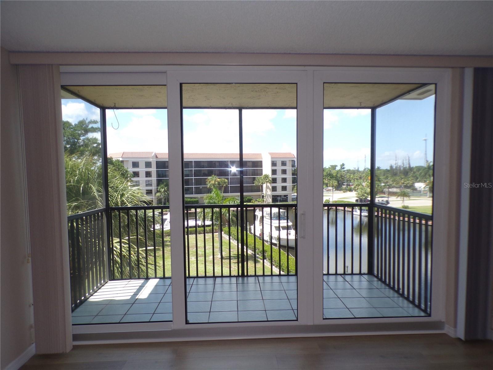 25188 Marion Ave #a-309 Property Photo 4