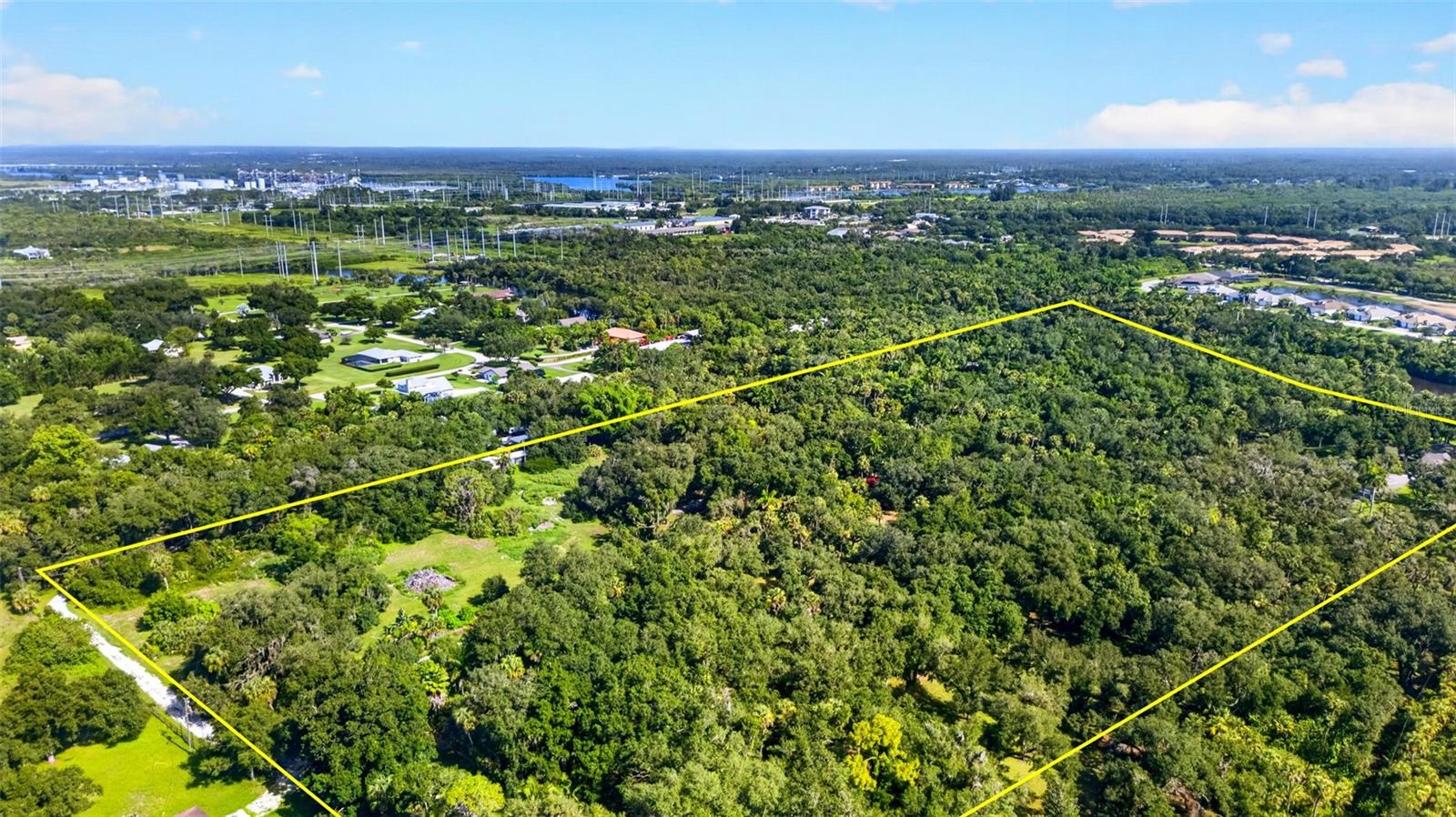C7528714 Property Photo 41
