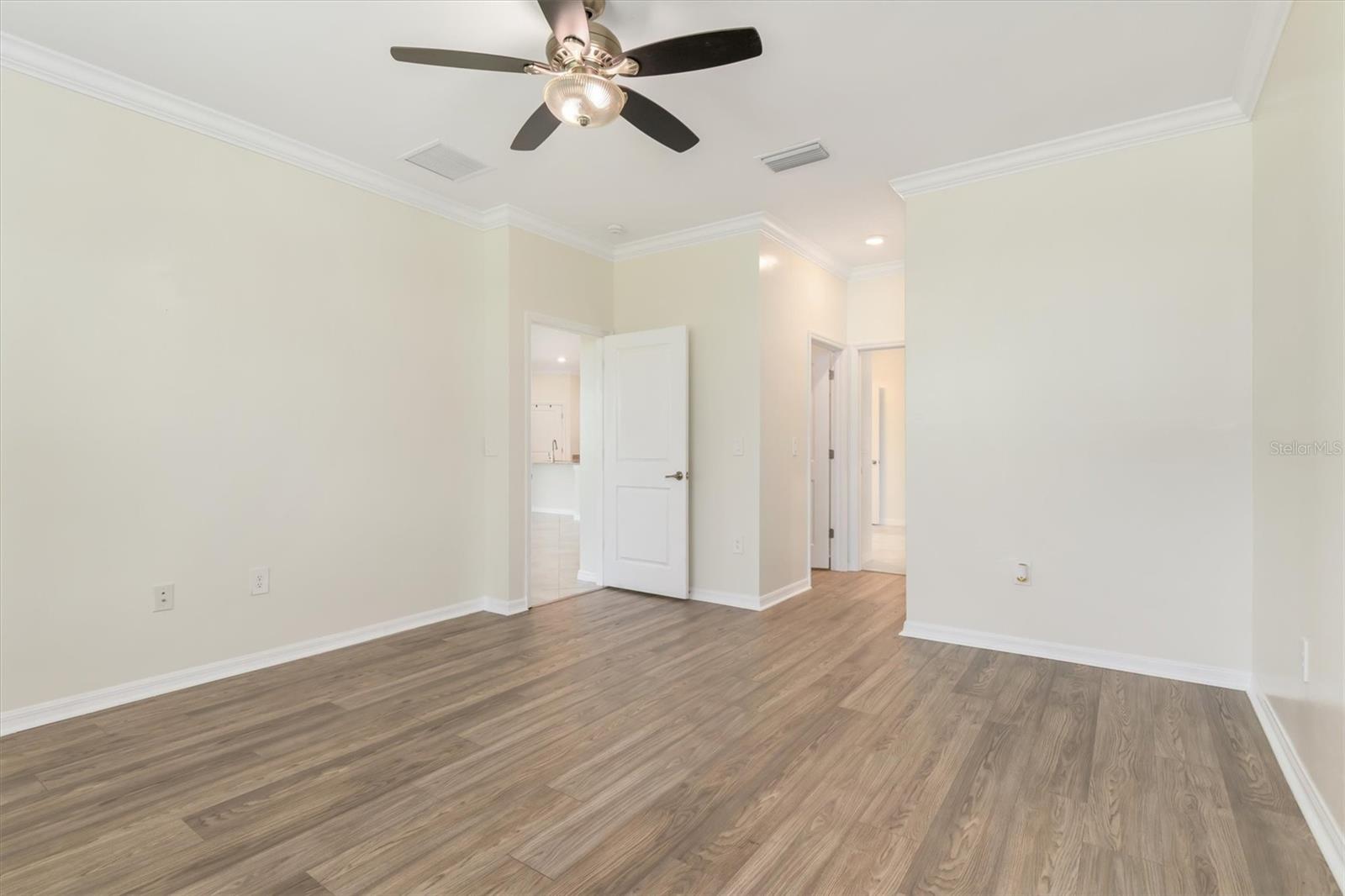 11125 Balfour St Property Photo 13