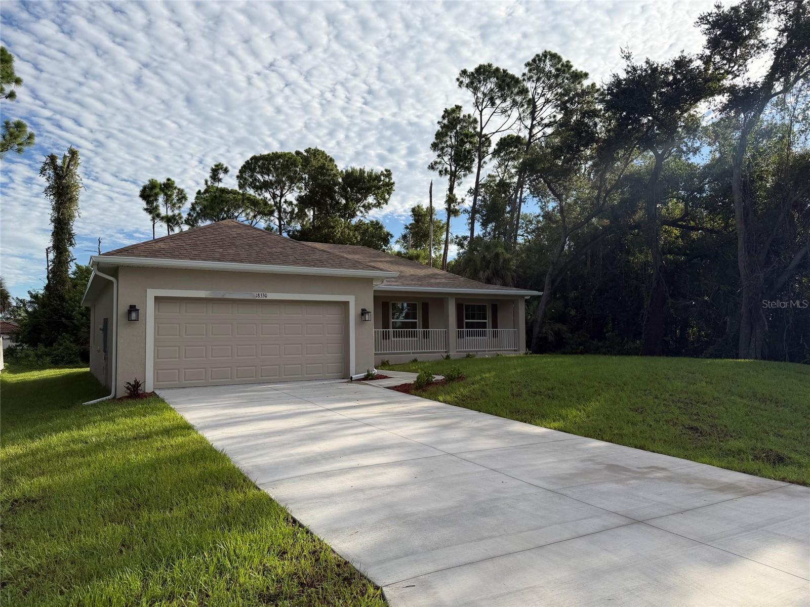 18330 Koala Ave Property Photo 2