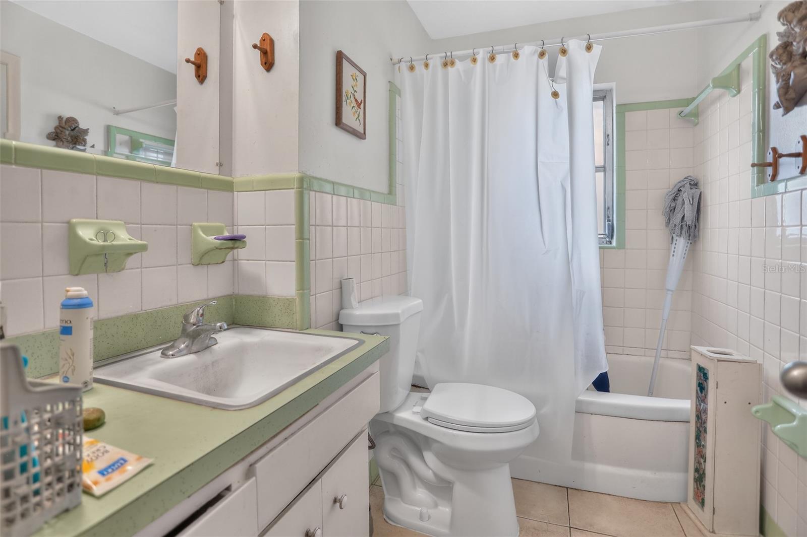 108 Ashley Dr Property Photo 15
