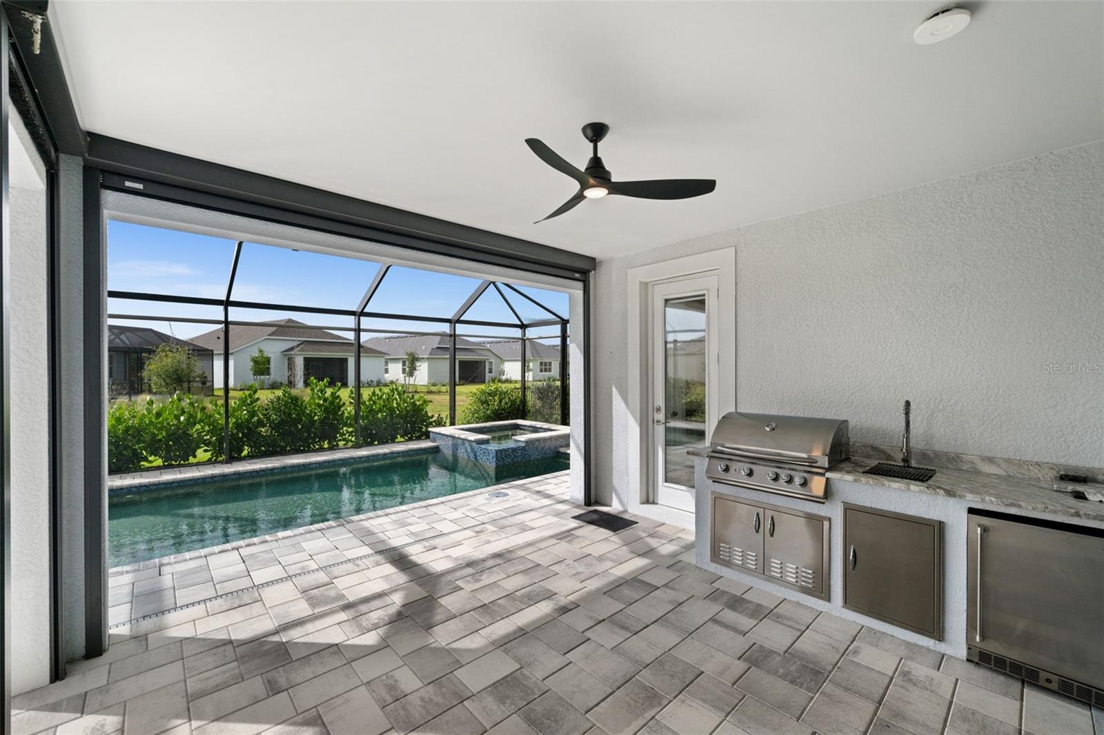 15880 Elina Sky Dr Property Photo 20