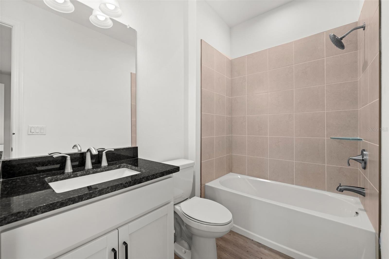 15880 Elina Sky Dr Property Photo 38