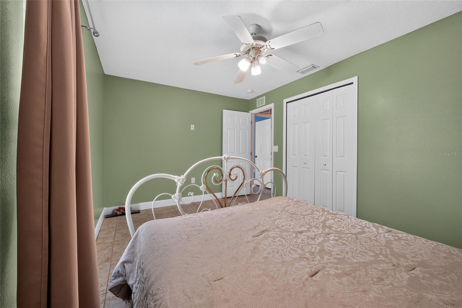 1081 Johnston Rd Se Property Photo 14