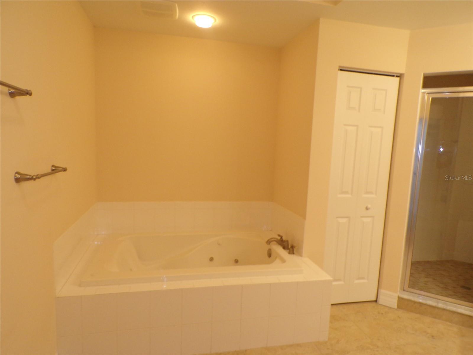 93 Vivante Blvd #9333 Property Photo 24