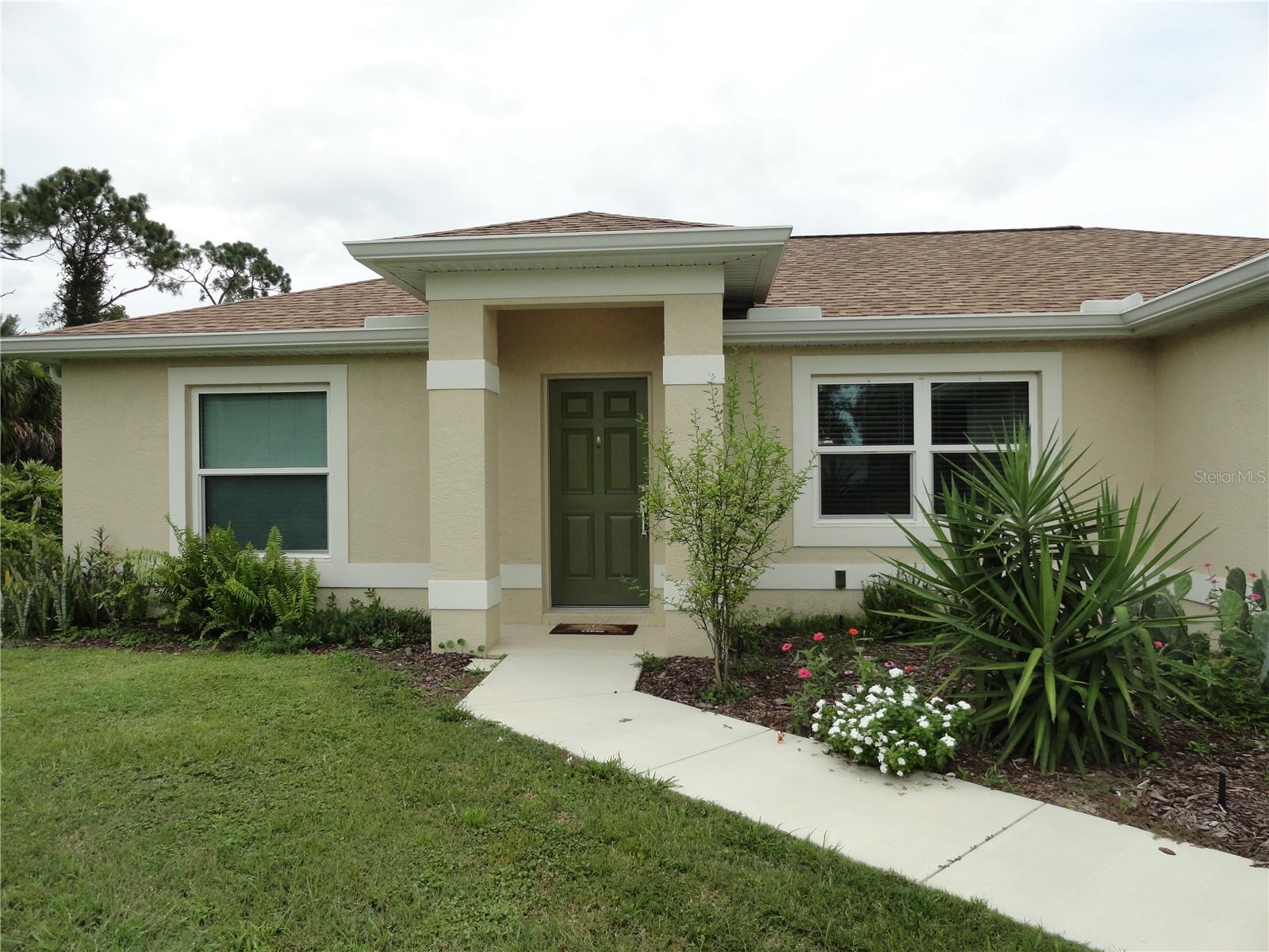 2580 VOGLER LN Property Photo 1