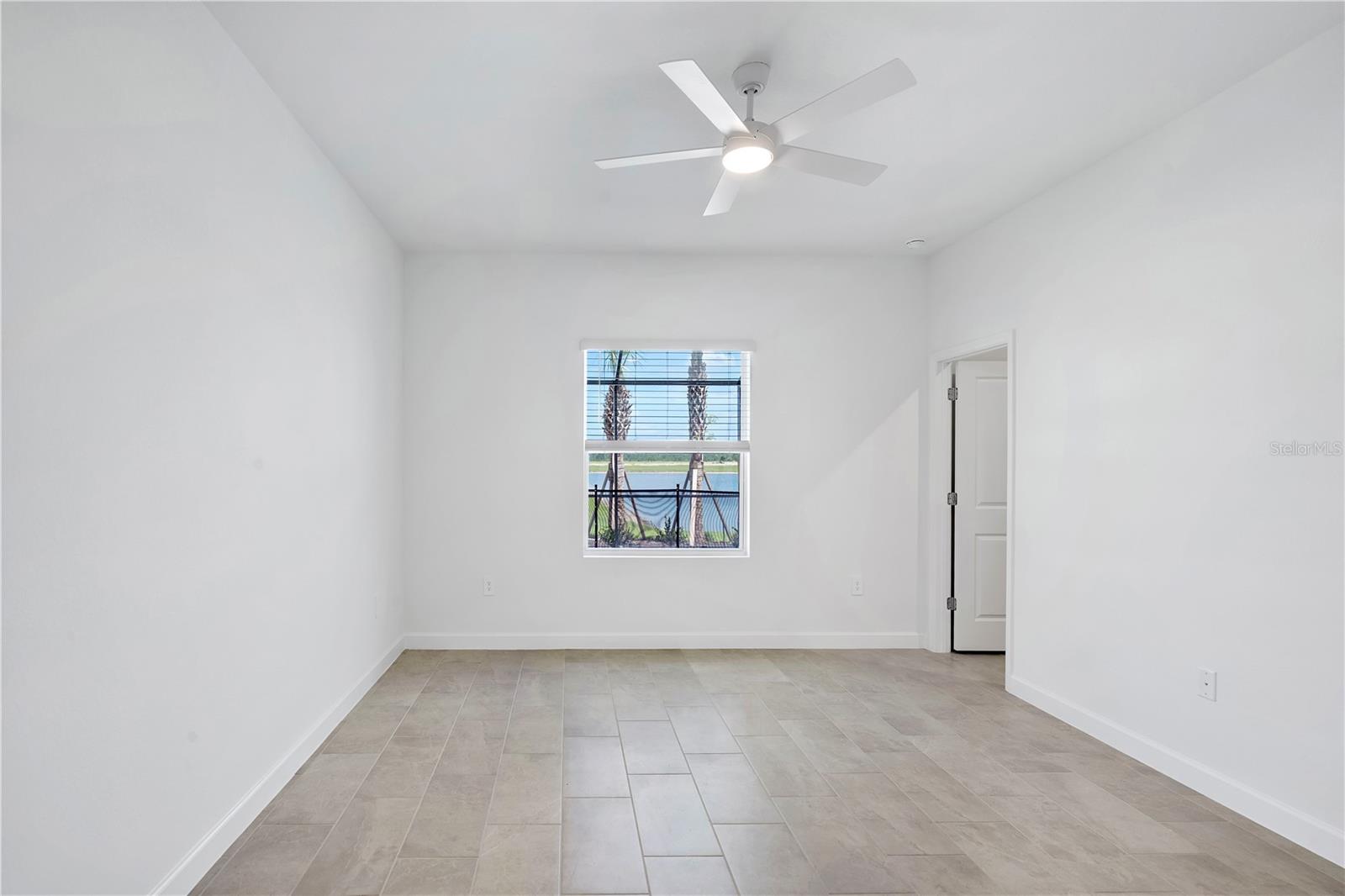 14735 Bluewater Rd Property Photo 16