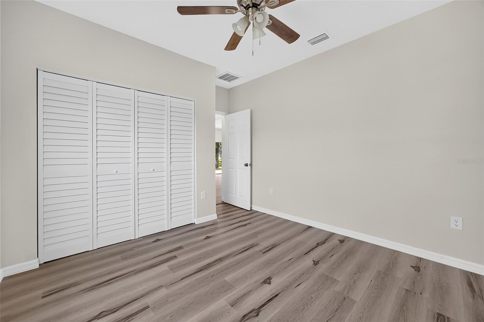 14188 Gables Ave Property Photo 32