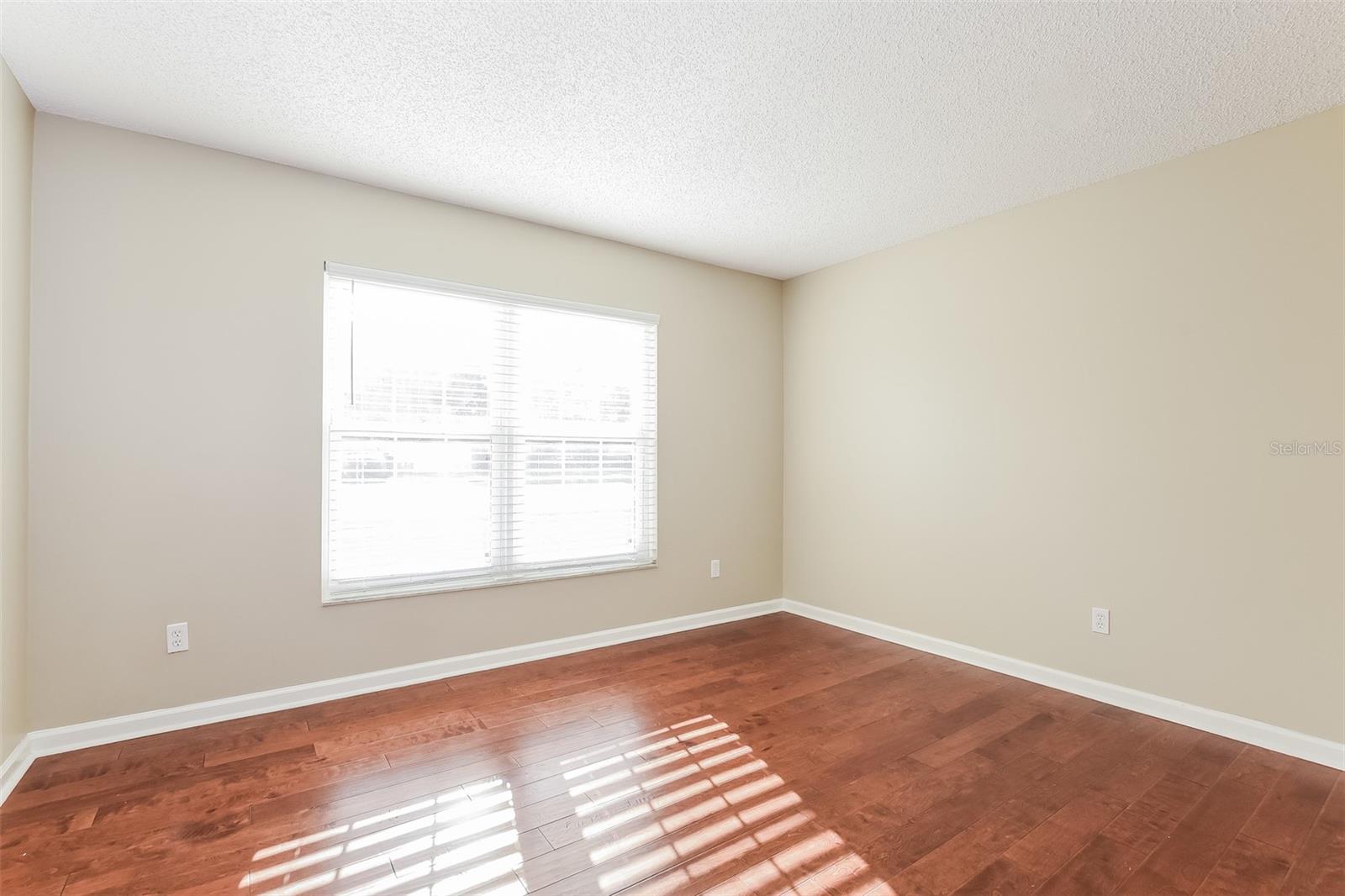 5409 Albert Dr Property Photo 2