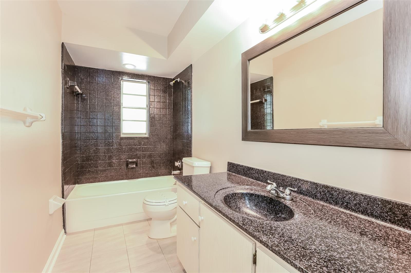 5409 Albert Dr Property Photo 14