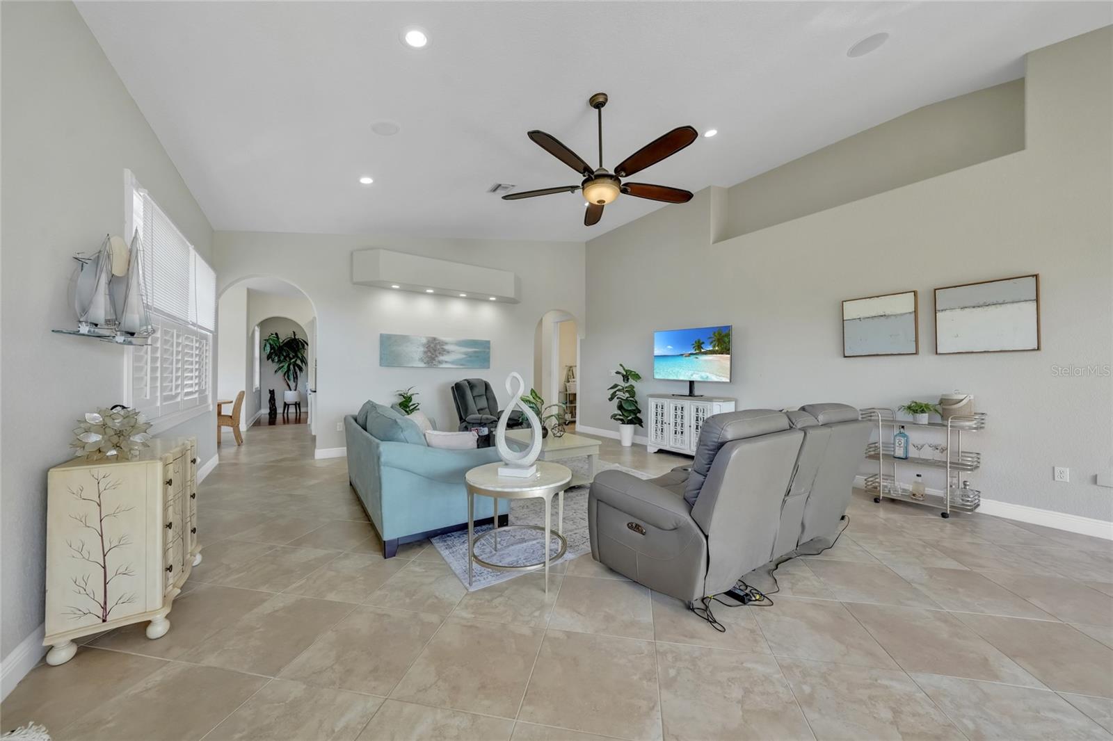 196 Tarpon Cove Blvd #722 Property Photo 7