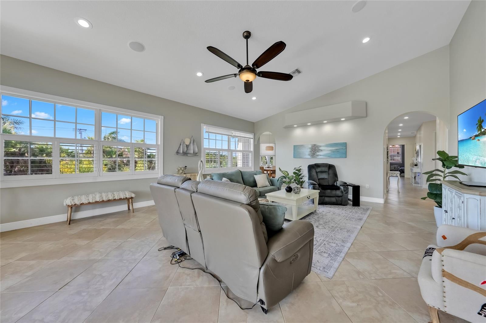 196 Tarpon Cove Blvd #722 Property Photo 8