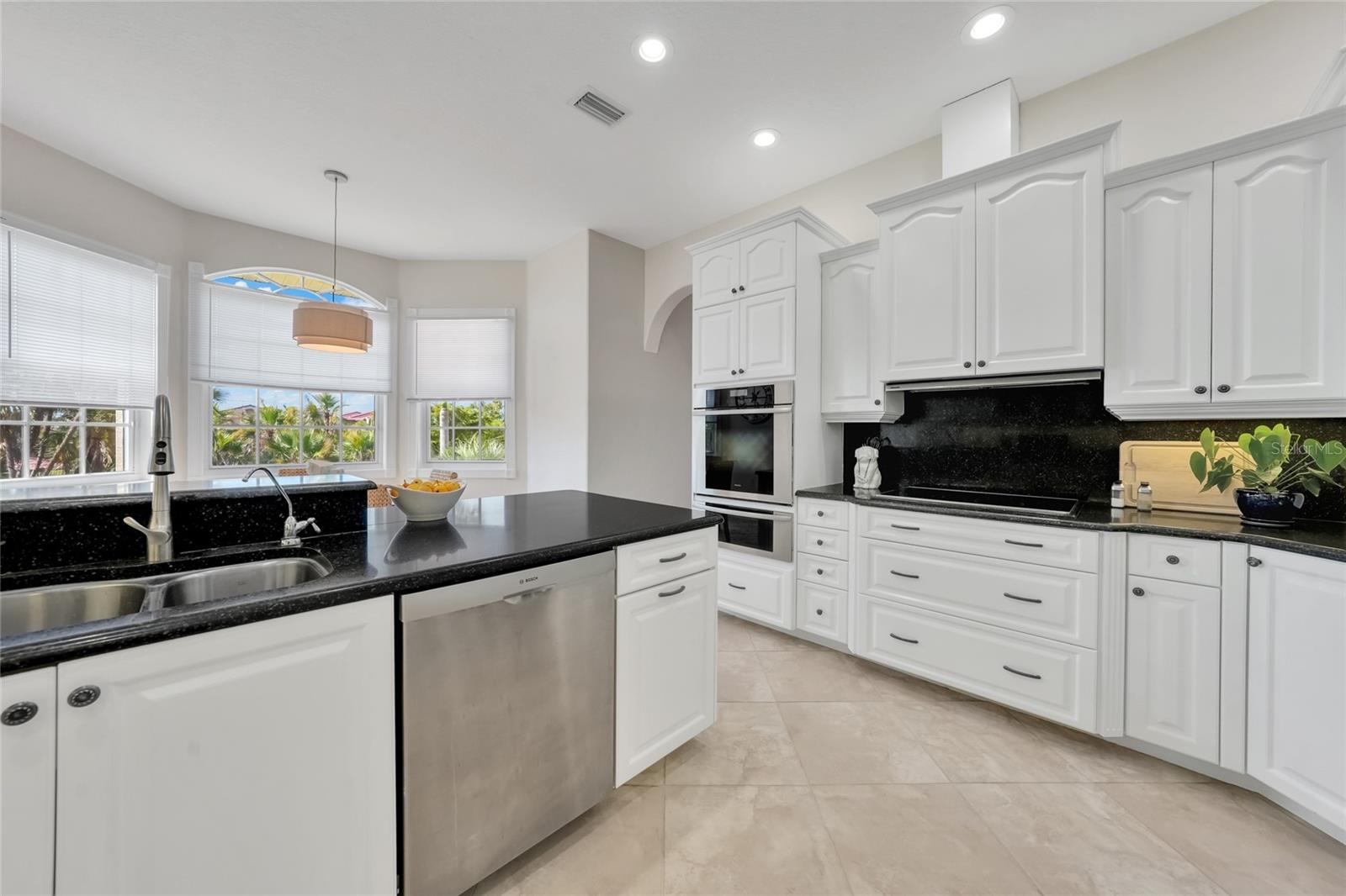 196 Tarpon Cove Blvd #722 Property Photo 12