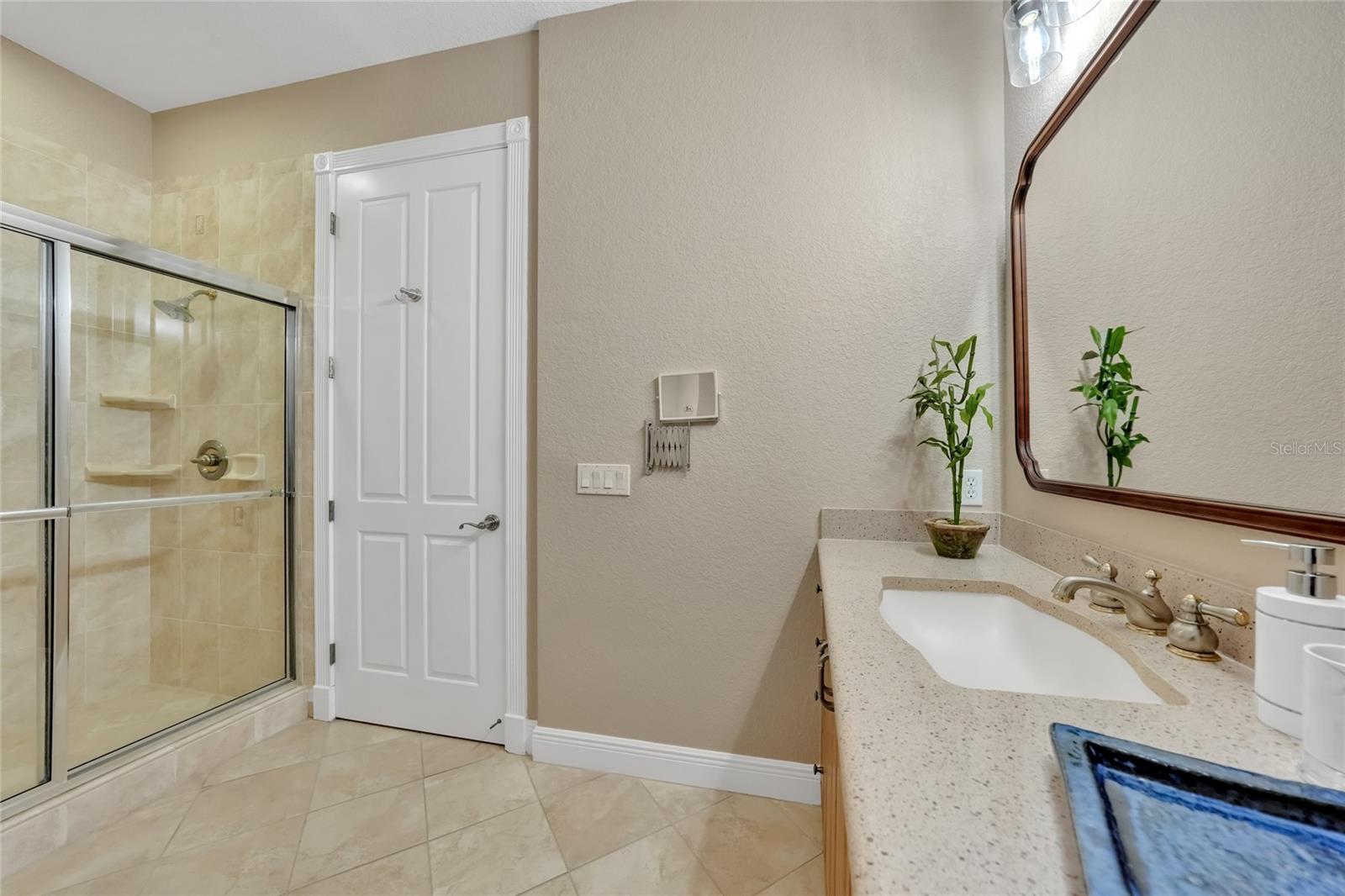 196 Tarpon Cove Blvd #722 Property Photo 28