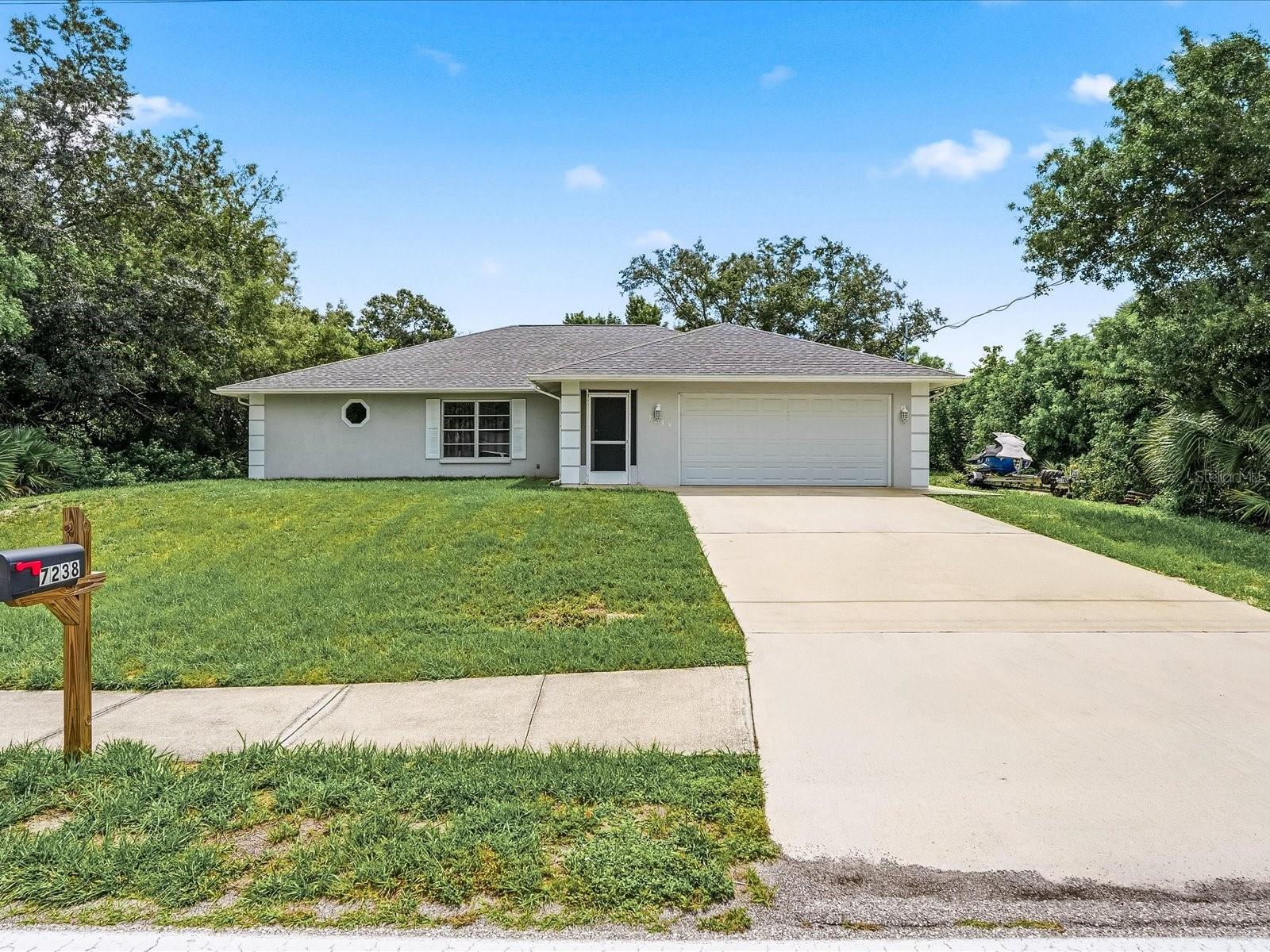 7238 SPINNAKER BLVD Property Photo 1