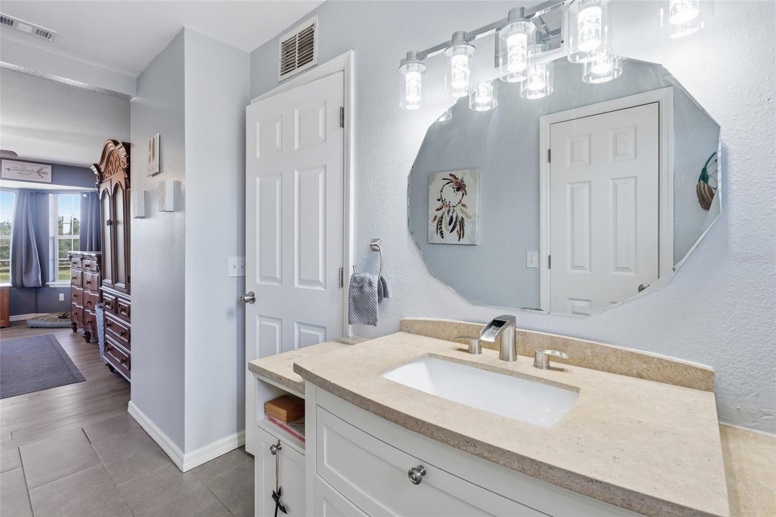 5780 Sabal Palm Ln Property Photo 18